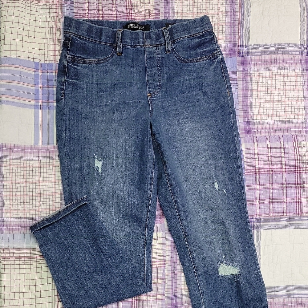 Judy Blue Women's Blue Jeans - Picture 2 of 8
